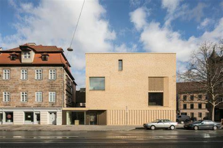 K29450JBU.THE JEWISH MUSIUM'S 17th ANNUAL MASKED BALL IN CELEBRATION OF