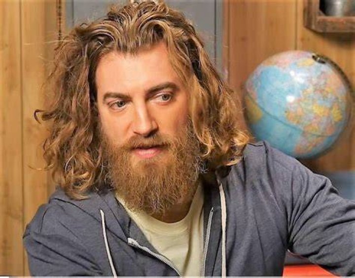 Rhett McLaughlin Age, Net Worth, Wife, Family, Height and Biography