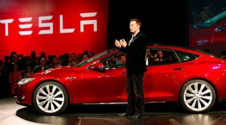 Tesla Elon Musk Daughter&rsquo;s Real New Name and Photos Revealed