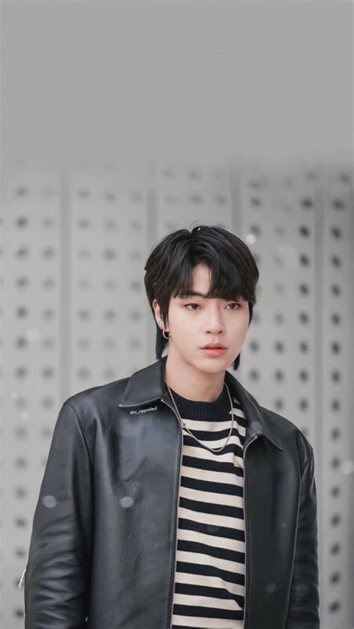Top 999+ Hwang In Yeop Wallpaper Full HD, 4K Free to Use