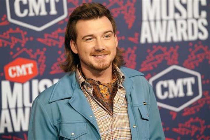 Wallen, country singer, sets November concert at North Little