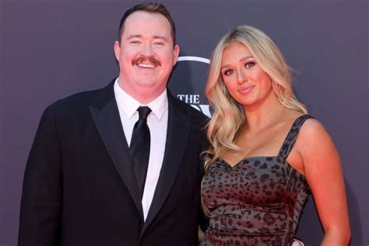 Who is Shane Gillis&rsquo; girlfriend? His relationship history explored